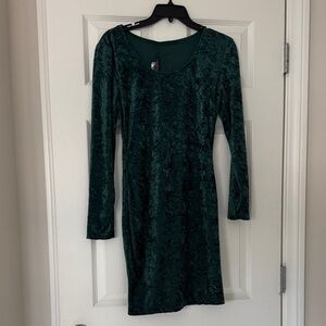 Elegant Green Velvet Dress
